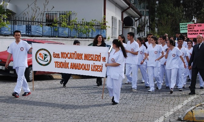 Aydın’da Sağlık Meslek Liseleri Sağlık İçin Yürüdü
