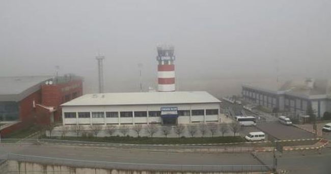 Trabzon’da hava ulaşımına sis engeli