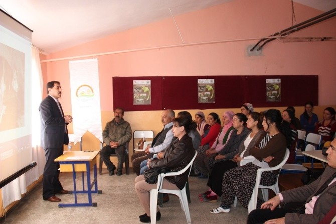 Tunceli’de Kadın Çiftçi Eğitimi