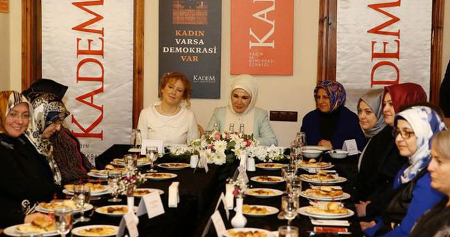Emine Erdoğan’dan KADEM’e sürpriz ziyaret