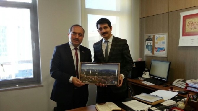 Ulus Belediye Başkanı Uzun, TOKİ’yi Ziyaret Etti