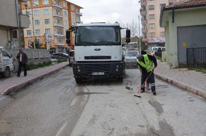 Ereğli Belediyesi Temizlik Çalışmalarını Sürdürüyor