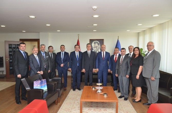 Tunus Büyükelçisi Tekaya Mersin Üniversitesi’ni Ziyaret Etti