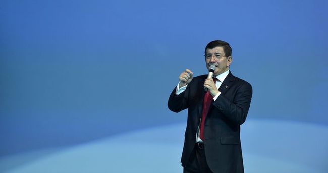 Başbakan Davutoğlu bunu ilk kez yaptı