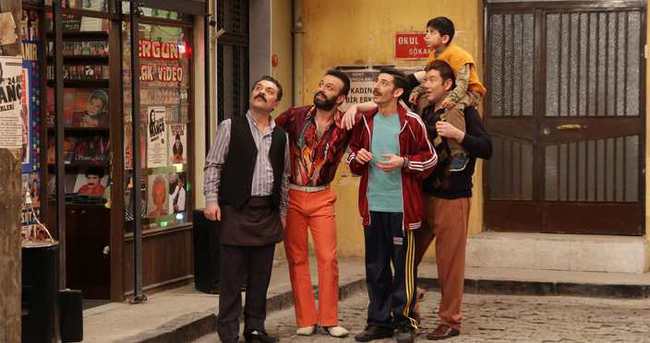 Seksenler 153. son bölüm izle - Aşıklar kavuştu!