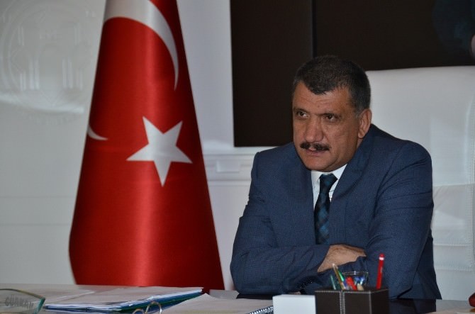 Başkan Gürkan, Üç Aylar Dolayısıyla Mesaj Yayınladı