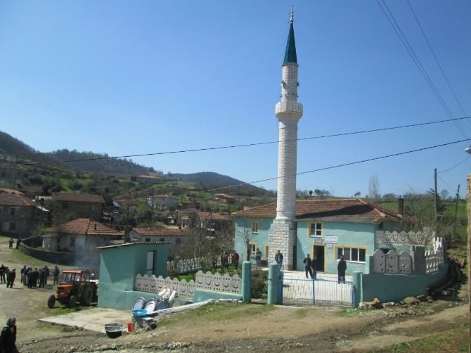 Darıalan Köyüne Yeni Cami
