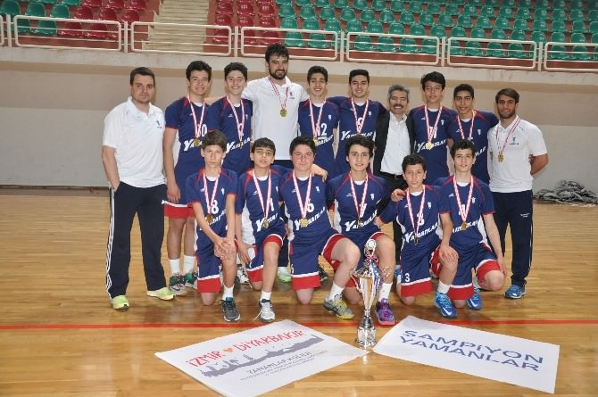 Yamanlar Voleybol’da Yine Türkiye Şampiyonu