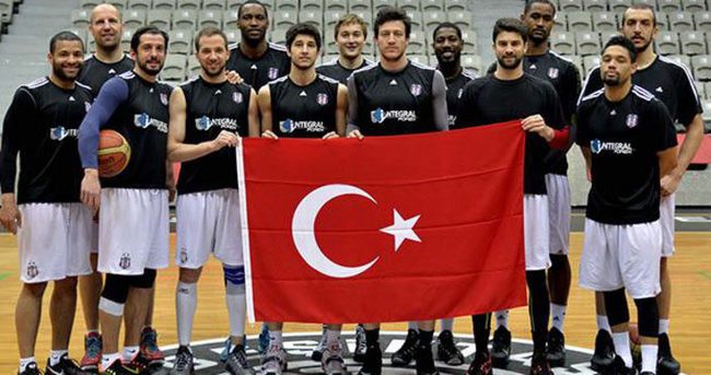 Beşiktaş’ta bütün oyuncular serbest kalabilir