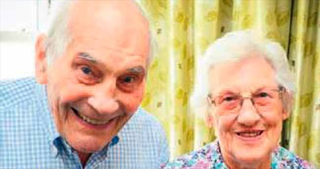 Dünyanın en yaşlı çifti oldular