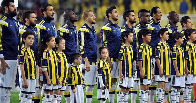 Fenerbahçe’de Emenike - Volkan Demirel kavgası