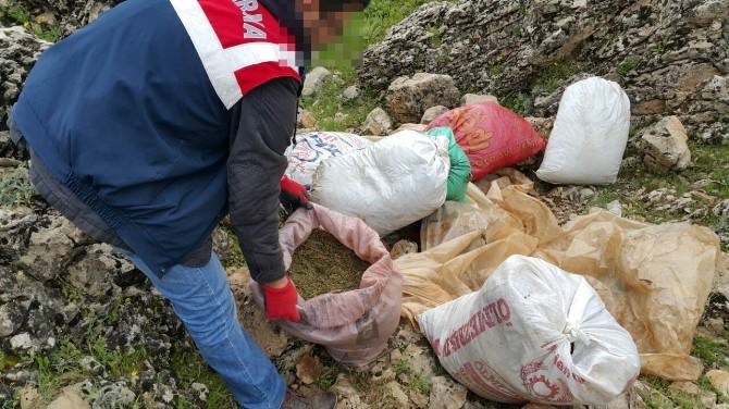 Diyarbakır’da 52 Kilogram Esrar Ele Geçirildi