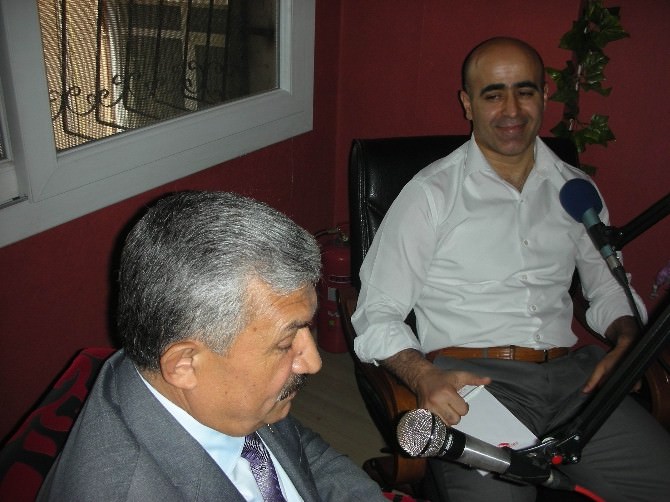 Adana FM, Sözün Gücünü Konuşturuyor