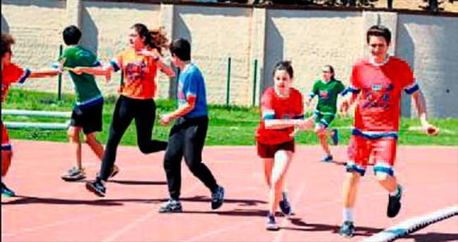 Tarsus’da düzenlenen spor festivalinde buluştular