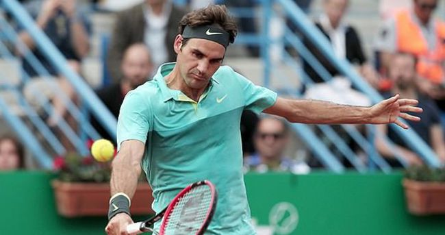 Federer şampiyon