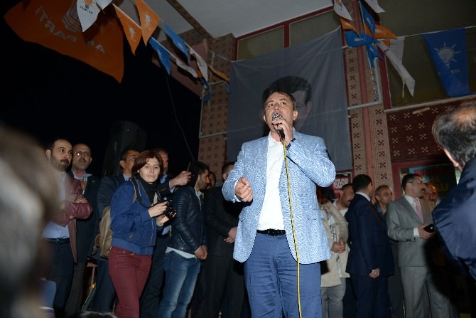 AK Parti Ulukavak Skm’ye Görkemli Açılış