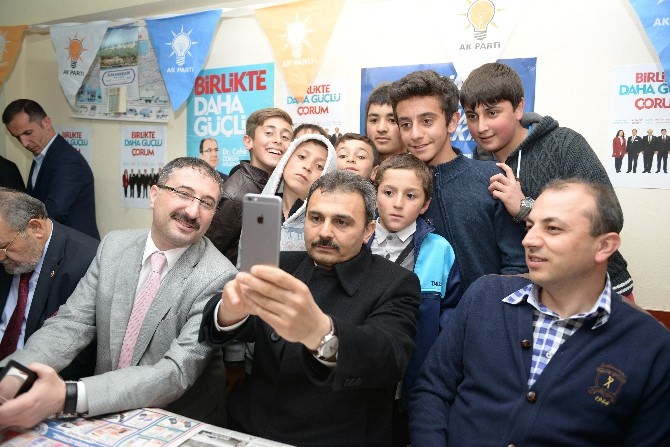 Başkan Külcü’den Çocuklarla Selfie