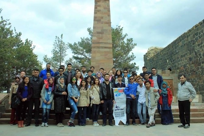 Üniversite Öğrencilerine Erzurum Gezisi...
