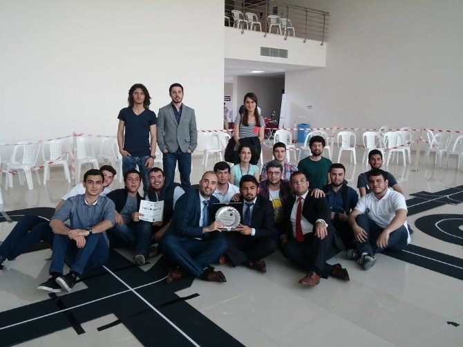 SDÜ Teknoloji Kulübü, Robot Yarışması’nda İkinci Oldu