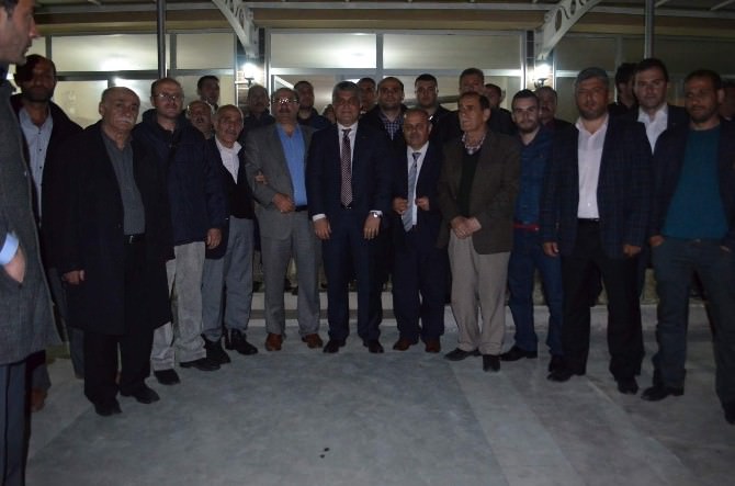 AK Parti Trabzon Milletvekili Adayları Seçim Çalışmalarını Sürdürüyor
