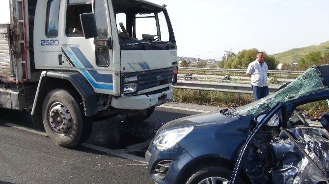 İzmir’de Trafik Kazası: Bir Ölü