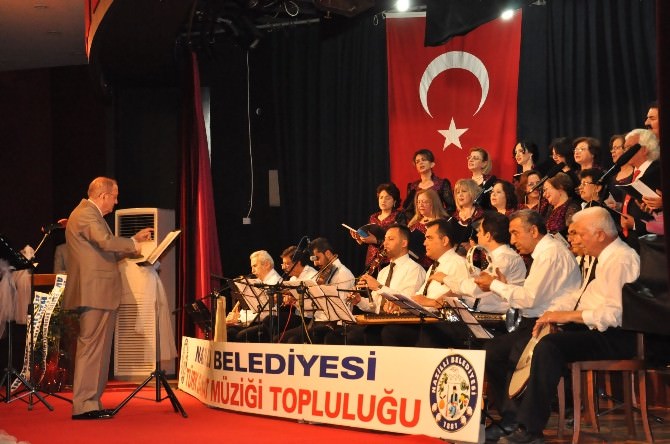 Nazilli Türk Sanat Müziği Korosu ‘Bahar Konseri’ İle Büyüledi