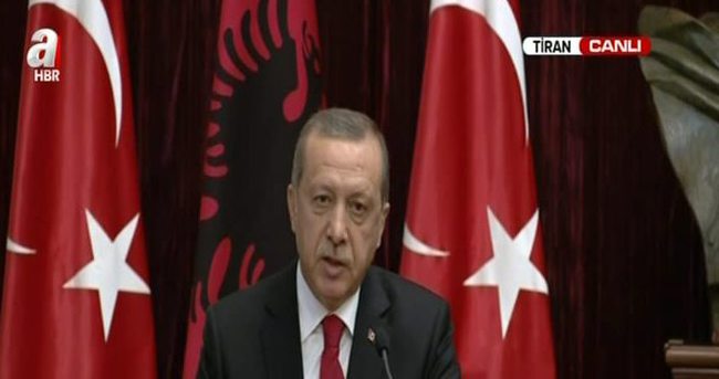 Erdoğan ve Nişani ile ortak basın toplantısı düzenledi