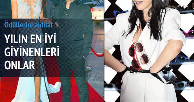 En iyi giyinen şarkıcı Hande Yener
