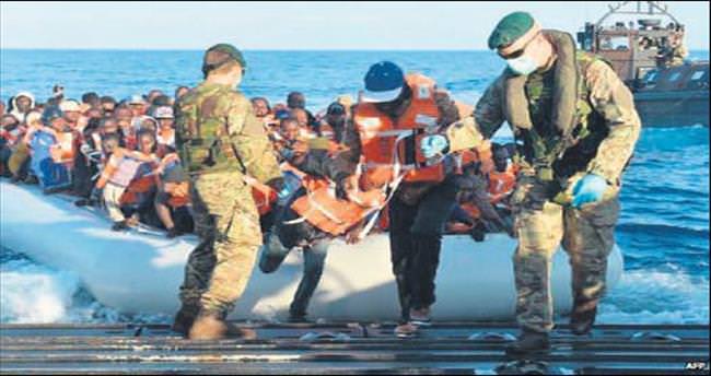 AB mülteci gemilerini vuracak