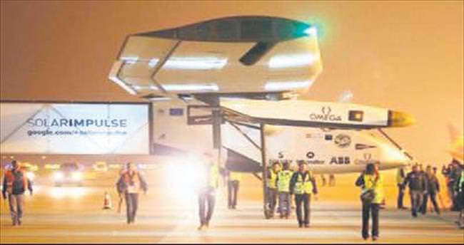 Güneş enerjili uçağın zor sınavı