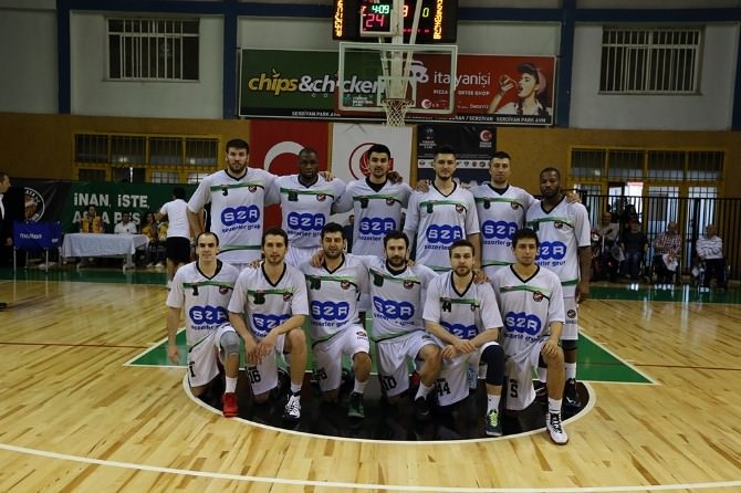 Büyükşehir Basket Takımı, Yarı Final İçin Oynuyor