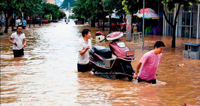 Çin’de sel bilançosu ağır: 57 ölü, 13 kayıp
