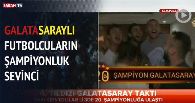 Galatasaraylı futbolcuların sevinci kamerada