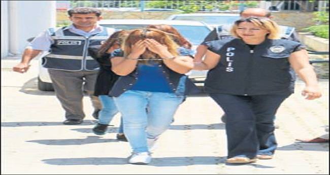 Hırsızlık yapan 3 kadın yakalandı