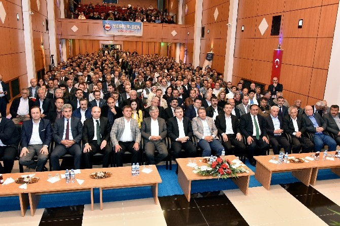 Memur-sen Onursal Genel Başkanı Ahmet Gündoğdu Gümüşhane’de
