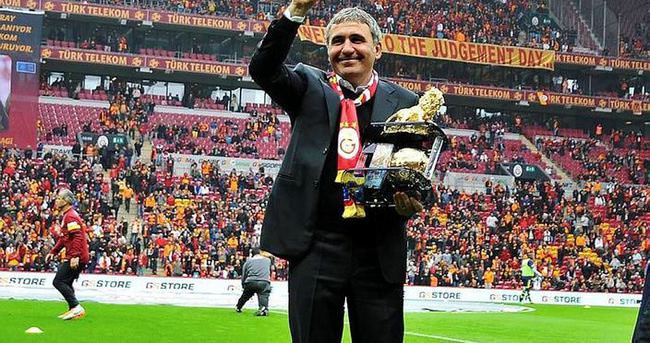 Hagi’den şampiyon Galatasaray’a tebrik