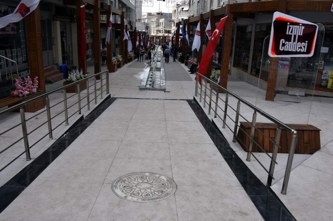 Aliağa’da İzmir Caddesi Açılıyor