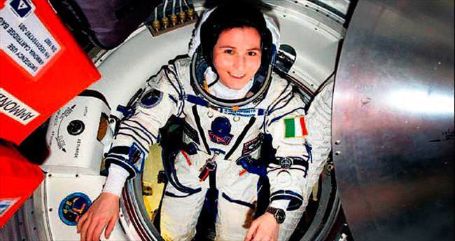Kadın astronot 196 gün ile rekor kırdı