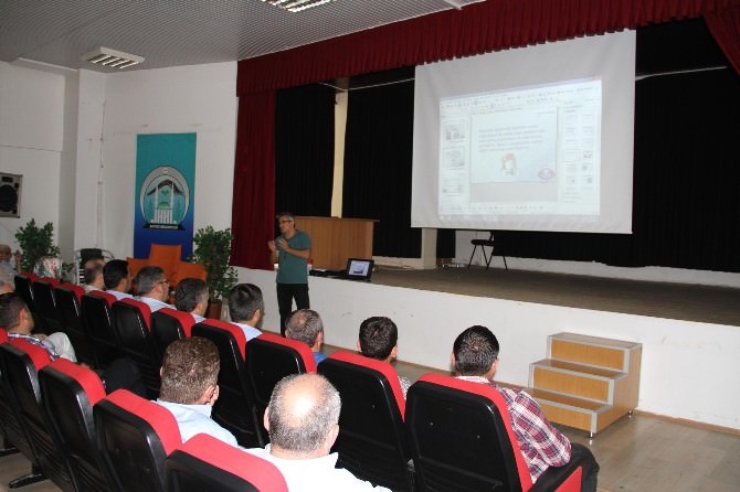 Akyazı Belediyesi İş Sağlığı Ve Güvenliği Yasası Hakkında Konferans Verdi