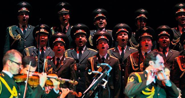 Kızıl Ordu Korosu’ndan müzik ziyafeti