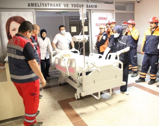 Afyonkarahisar Devlet Hastanesi Nde Yangin Ve Kurtarma Tatbikati Afyonkarahisar Haberleri