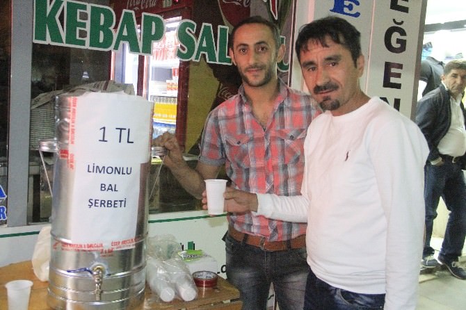 Limonlu Bal Şerbeti Hakkari Gecelerine Damgasını Vurdu