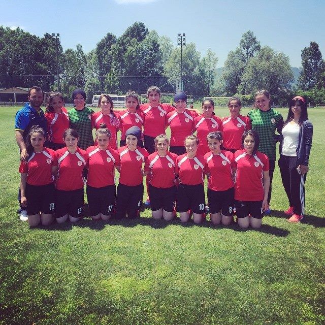 Yozgat’ın Kadın Futbol Takımı Yozgat’ı 3. Ligde Temsil Etmeye Hazırlanıyor