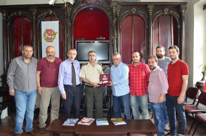 Trabzon İl Jandarma Alay Komutanı Aras Basınla Vedalaştı