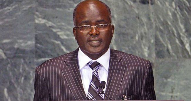 Burundi Başkan yardımcısı ülkeyi terketti