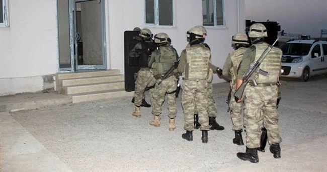 Diyarbakır’da terör operasyonu: 11 gözaltı