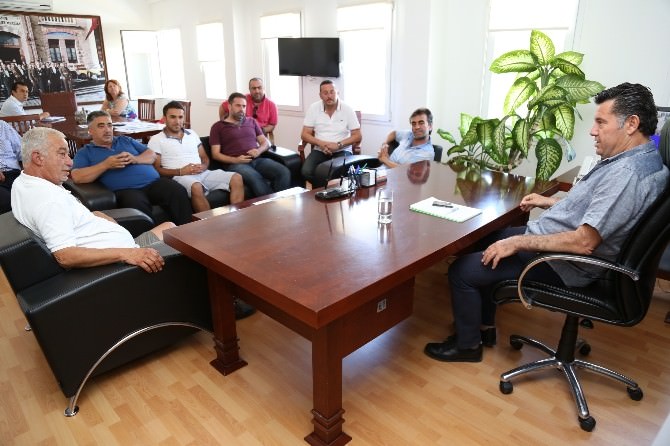 Başkan Kocadon, Turgutreisli Vatandaşları Dinledi
