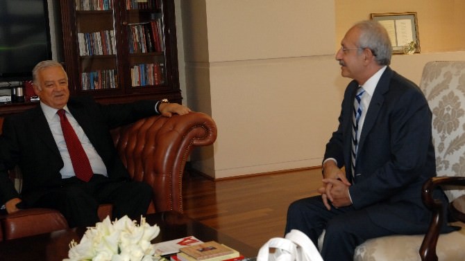 Kılıçdaroğlu, HDP’nin Meclis Başkan Adayı Fırat’ı Kabul Etti