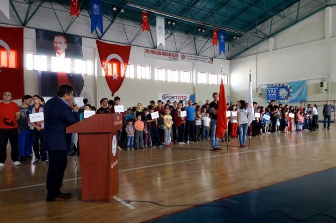 Gümüşhane’de Yaz Spor Okulları Açıldı