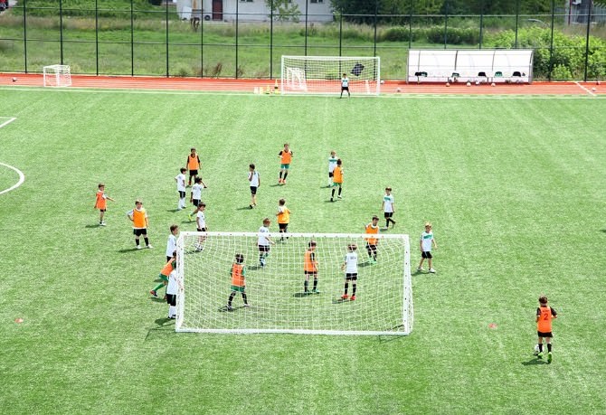 Sakaryaspor Yaz Spor Okulları Eğitimleri Başladı